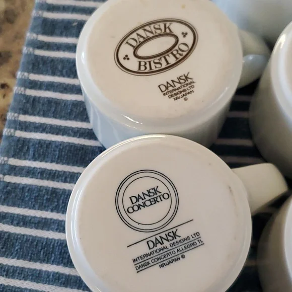 Dansk Bistro Fredriksborg Blue Coffee Mugs Saucers Cream Sugar Set of 30 - Picture 4 of 12